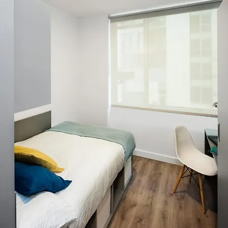 Zeni Apartments, Point Campus, 8 Bed Apartment In The Vibrant Docklands ダブリン